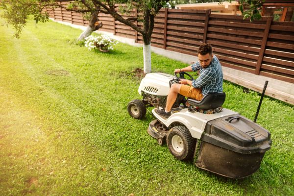 Industrial Lawn Mowing in Tyler